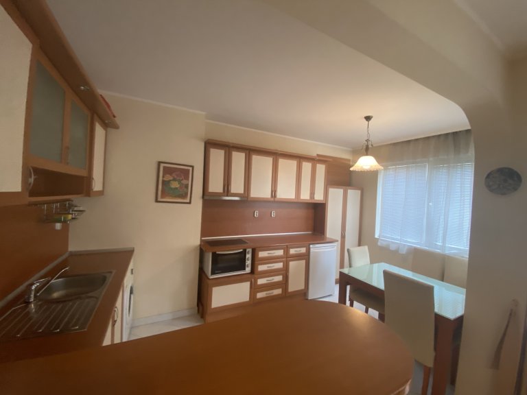 Двустаен апартамент дава под наем София Център - Photo 2