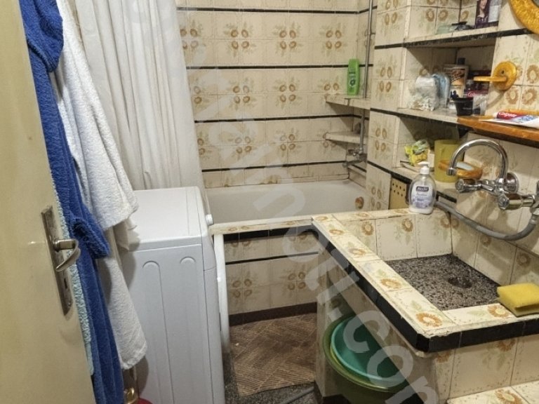 Тристаен апартамент за продажба Велико Търново Бузлуджа - Photo 7