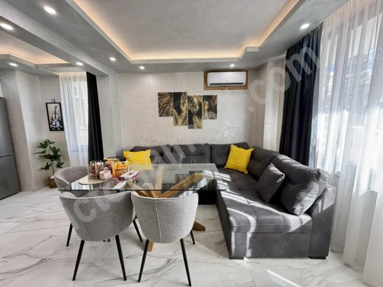 Тристаен апартамент за продажба Велико Търново Колю Фичето