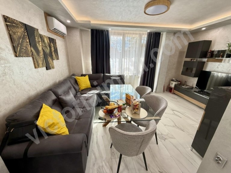 Тристаен апартамент за продажба Велико Търново Колю Фичето - Photo 3