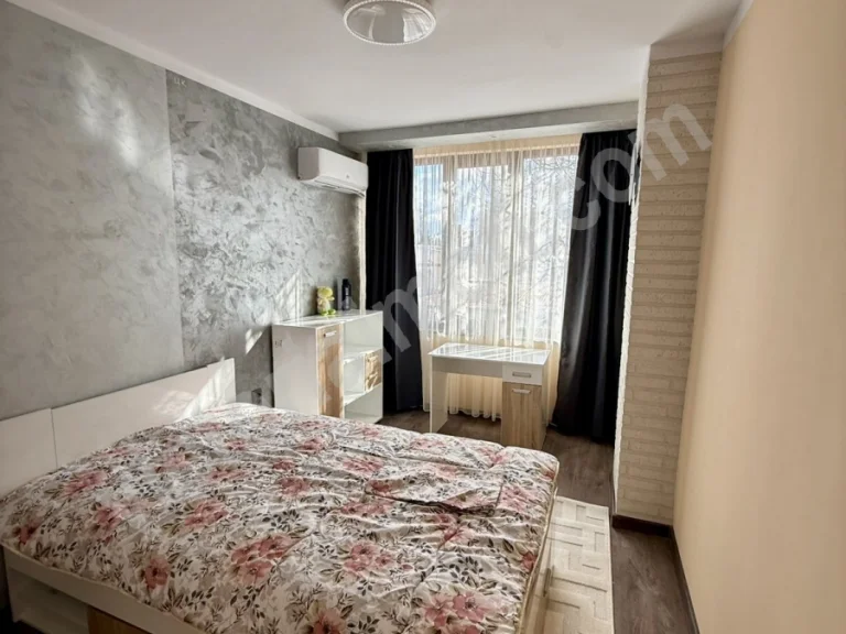 Тристаен апартамент за продажба Велико Търново Колю Фичето