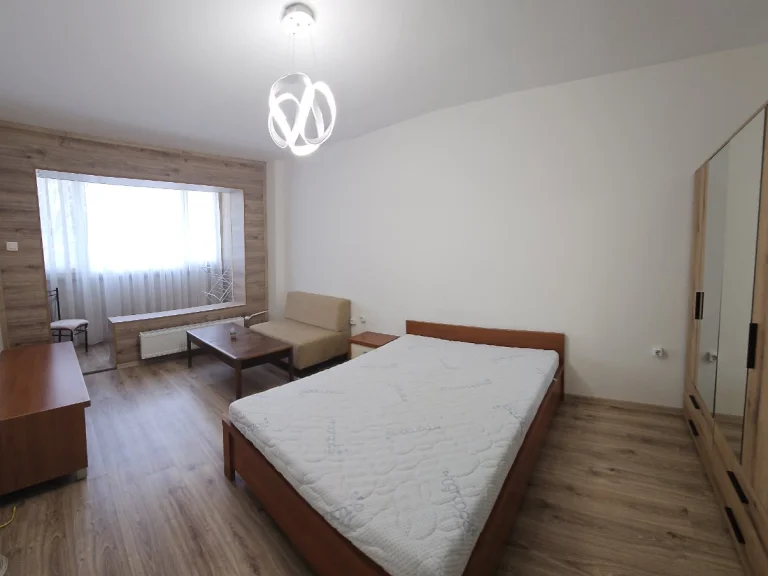 Bir Artı Sıfır Daire kiralık Sofia Lozenets