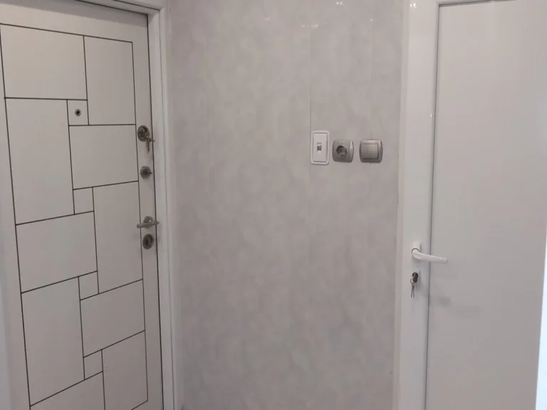 Двустаен апартамент дава под наем Варна Младост 1