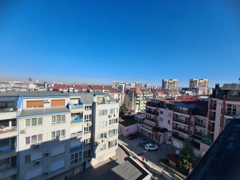 Тристаен апартамент дава под наем София Витоша