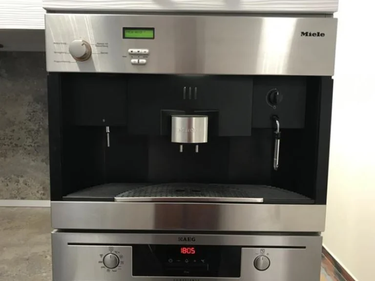 İki Artı Bir Daire satılık Plovdiv Karshiyaka