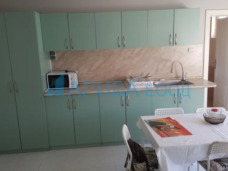 Двустаен апартамент дава под наем Хасково Център