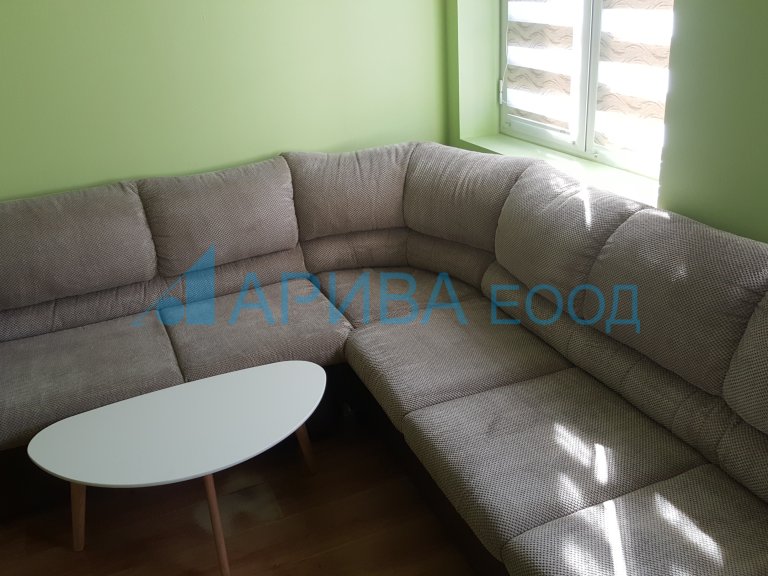 Двустаен апартамент дава под наем Хасково Център - Photo 2