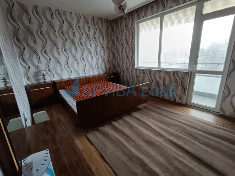 Двустаен апартамент за продажба Хасково Център - Photo 6