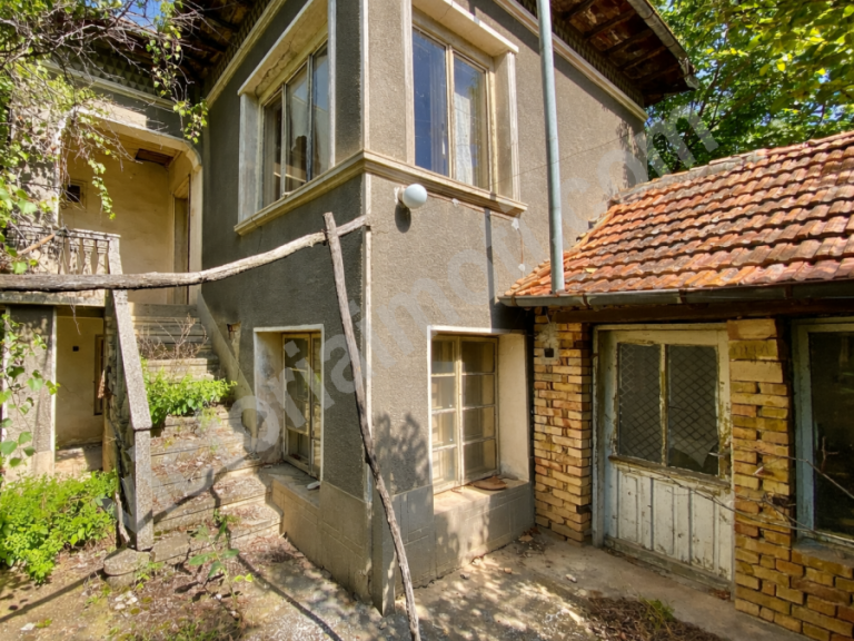 Къща за продажба Велико Търново област с.Иванча