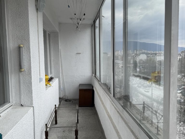 Едностаен апартамент дава под наем София Банишора - Photo 8