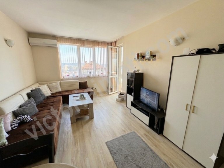 Двустаен апартамент за продажба Велико Търново Акация