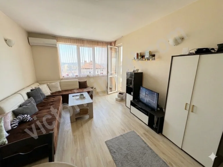 Двустаен апартамент за продажба Велико Търново Акация