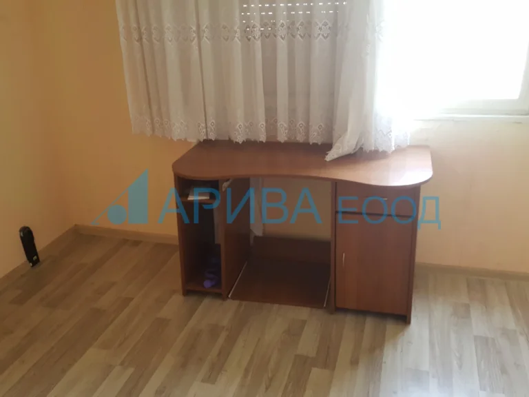 Üç Artı Bir Daire satılık Haskovo Badema