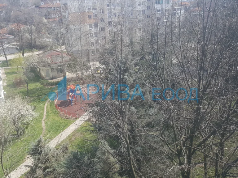 Üç Artı Bir Daire satılık Haskovo Badema