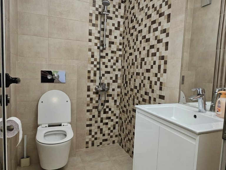 Двустаен апартамент дава под наем София Люлин 9 - Photo 8