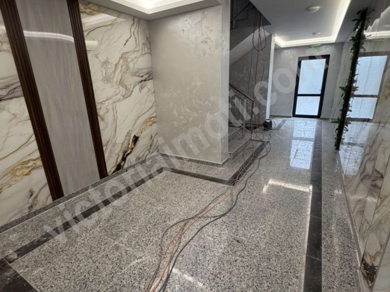 Тристаен апартамент за продажба Велико Търново Бузлуджа - Photo 3