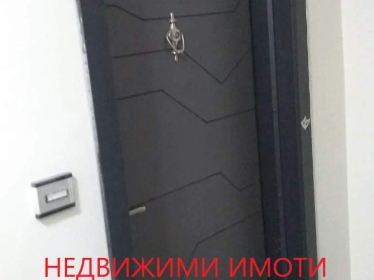 Тристаен апартамент за продажба Велико Търново Колю Фичето