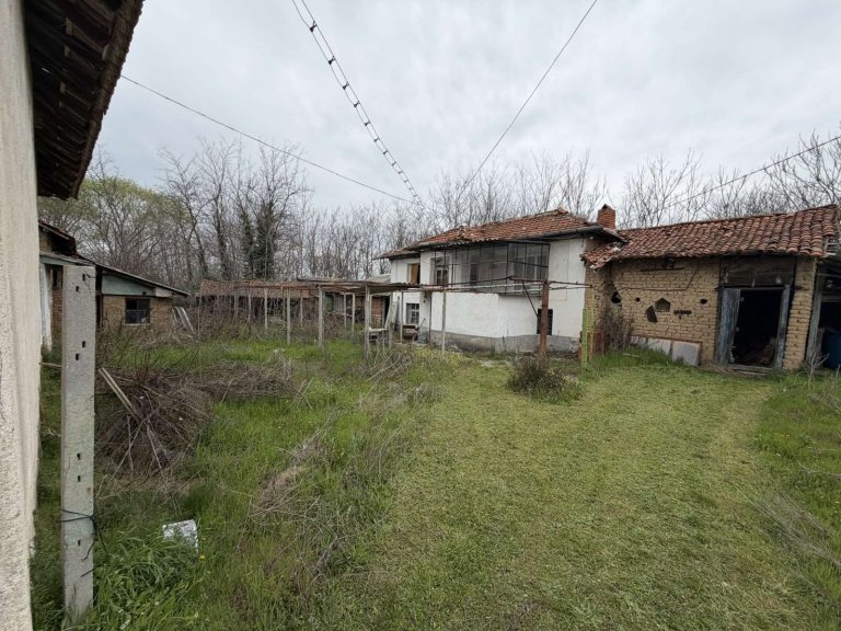 Къща за продажба Пловдив област с.Стрелци - Photo 4