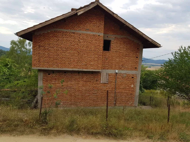 Земя за продажба София област с.Стъргел