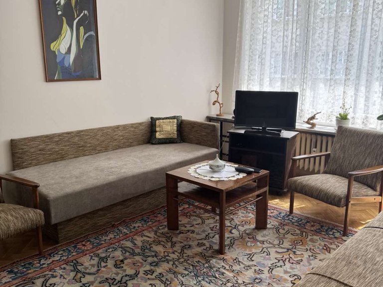 Bir Artı Sıfır Daire kiralık Sofia Tsentar