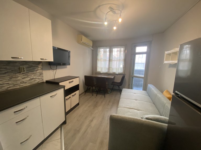 Двустаен апартамент дава под наем София Лозенец - Photo 3