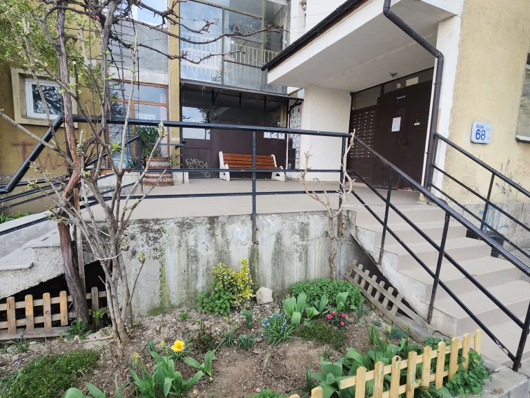 Двустаен апартамент за продажба София Дружба 1