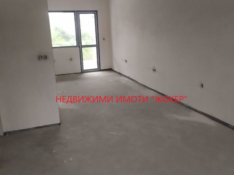 Тристаен апартамент за продажба Велико Търново Бузлуджа - Photo 5