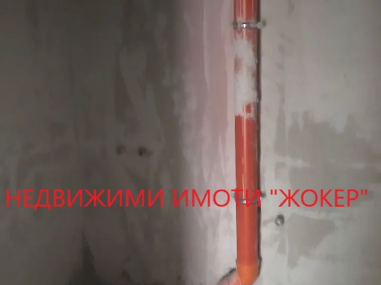 Тристаен апартамент за продажба Велико Търново Бузлуджа