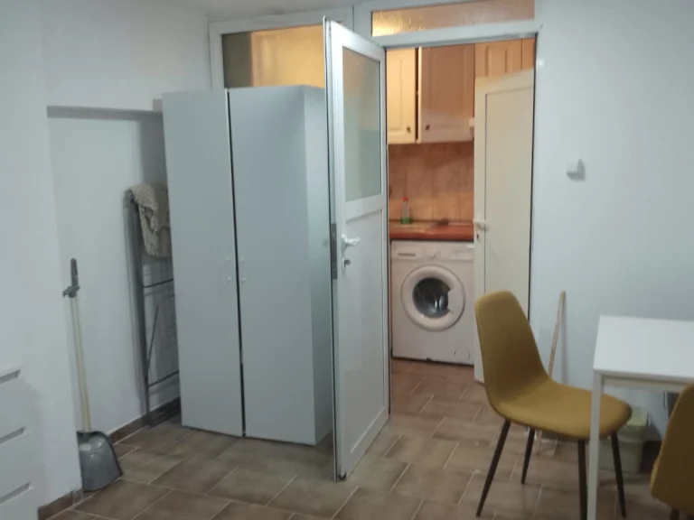 Едностаен апартамент дава под наем Варна Колхозен Пазар