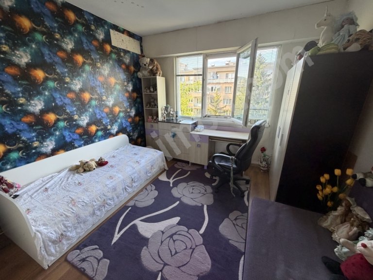 İki Artı Bir Daire satılık Veliko Tarnovo Tsentar