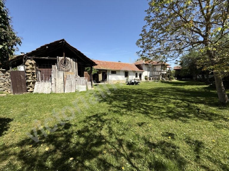 Къща за продажба Велико Търново област с.Ялово