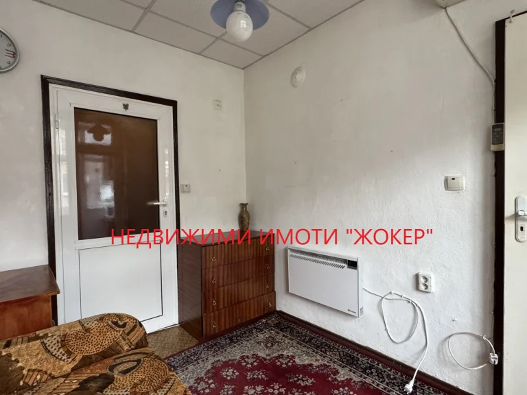 Тристаен апартамент за продажба Велико Търново Център
