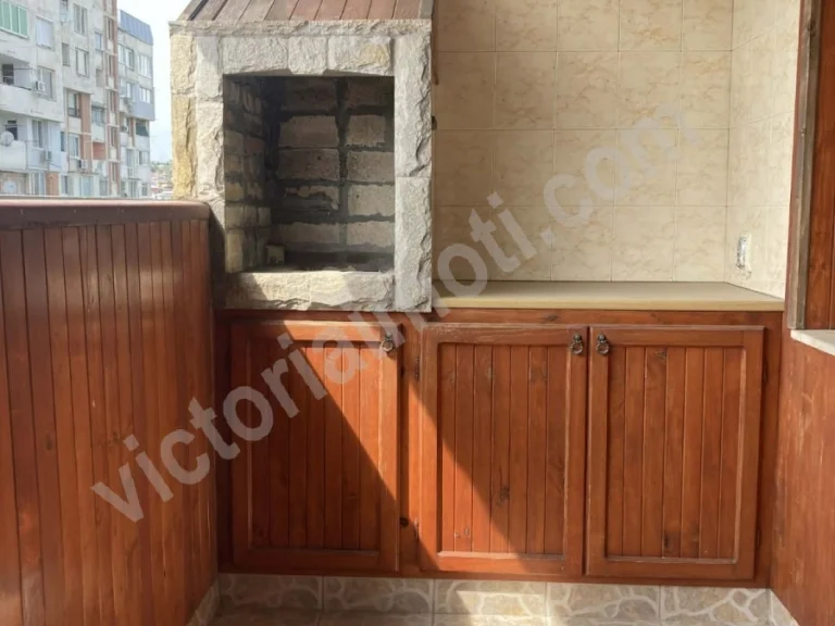 Тристаен апартамент за продажба Велико Търново Бузлуджа