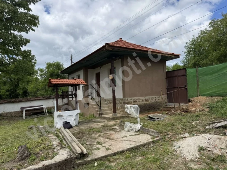 House for sale Veliko Tarnovo oblast S.gardevtsi