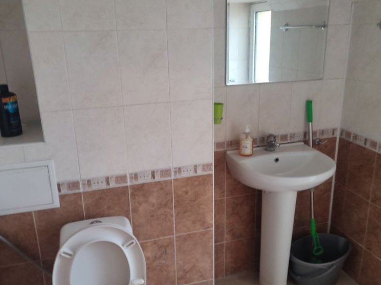 Двустаен апартамент дава под наем Пловдив Кършияка - Photo 5