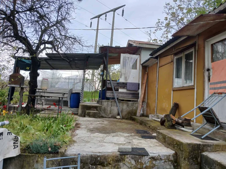 Къща за продажба Варна област с.Константиново