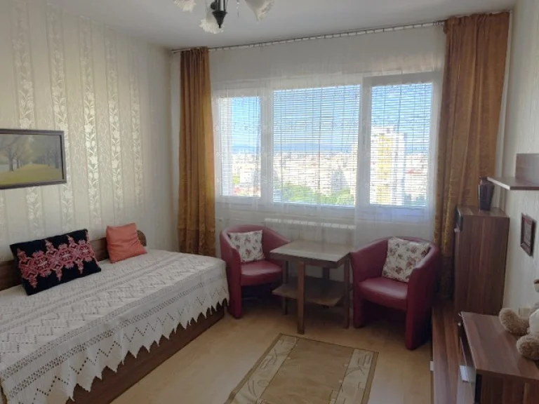 Тристаен апартамент за продажба София Красна Поляна