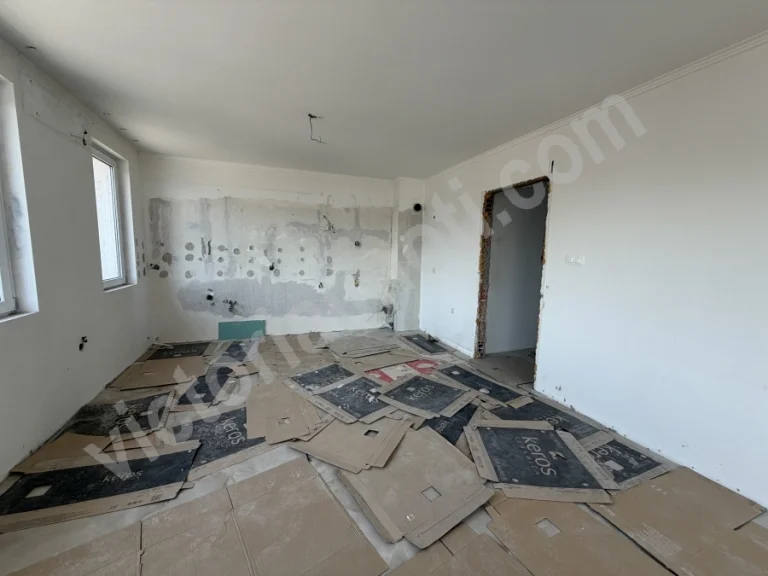 Четиристаен апартамент за продажба Велико Търново Бузлуджа