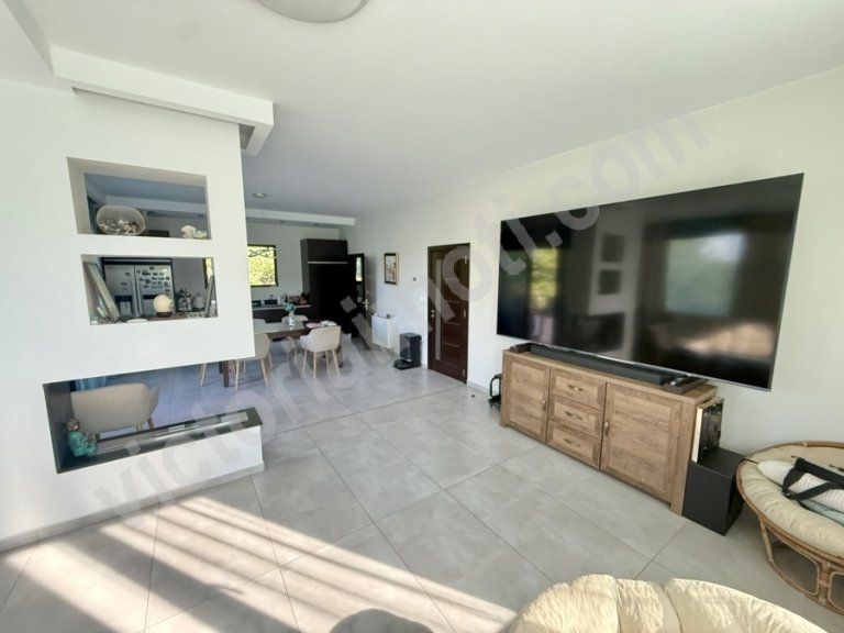 Къща за продажба Велико Търново област с.Пчелище - Photo 7