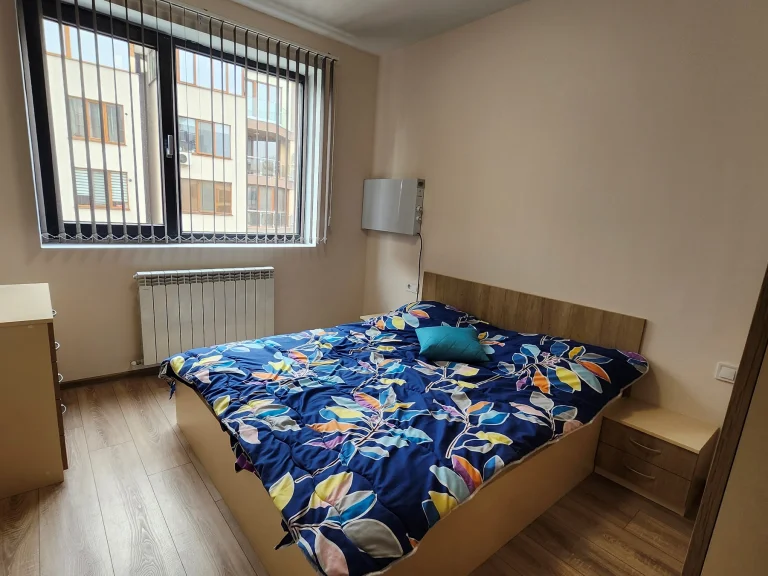 Three Room Apartment for rent Sofia Krastova Vada