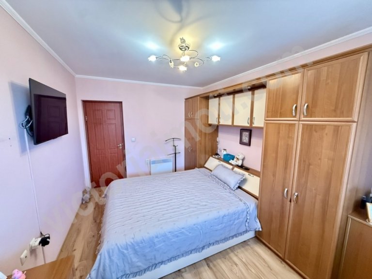Двустаен апартамент за продажба Велико Търново Център - Photo 4