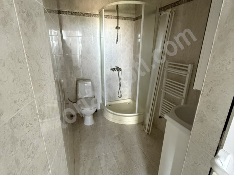 Къща за продажба Велико Търново област гр.Лясковец - Photo 10
