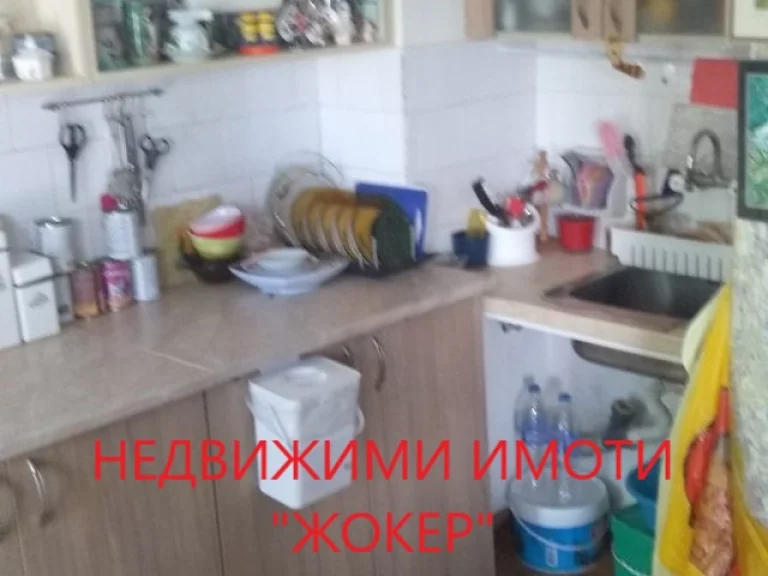 Четиристаен апартамент за продажба Велико Търново област гр.Свищов