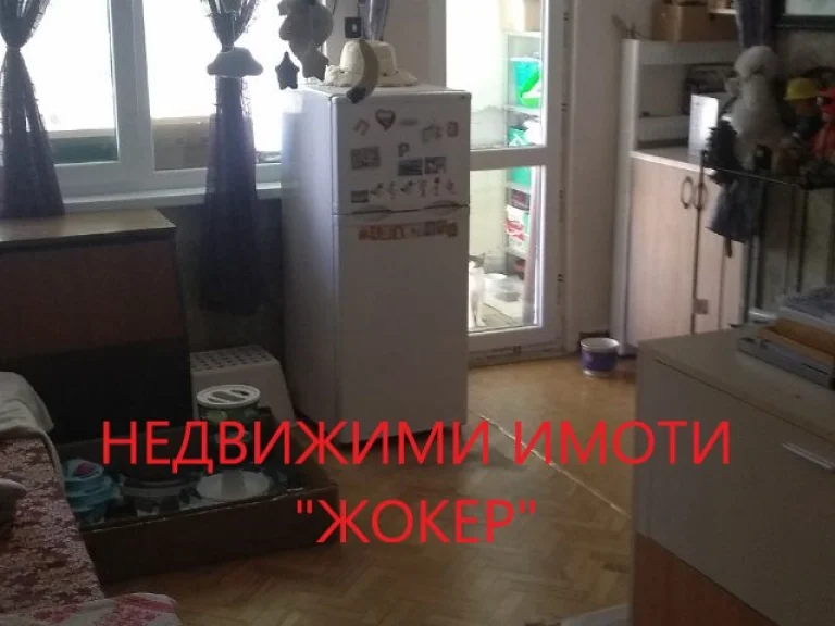 Четиристаен апартамент за продажба Велико Търново област гр.Свищов