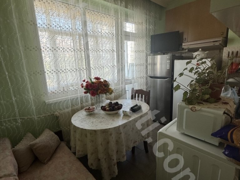 Двустаен апартамент за продажба Велико Търново Бузлуджа - Photo 1