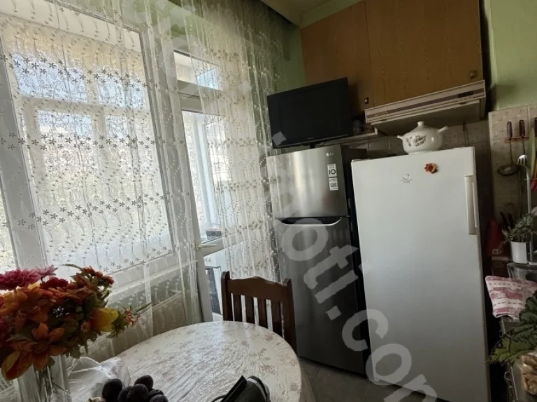 Двустаен апартамент за продажба Велико Търново Бузлуджа