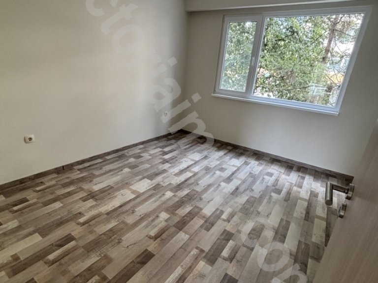 Тристаен апартамент за продажба Велико Търново Център - Photo 4