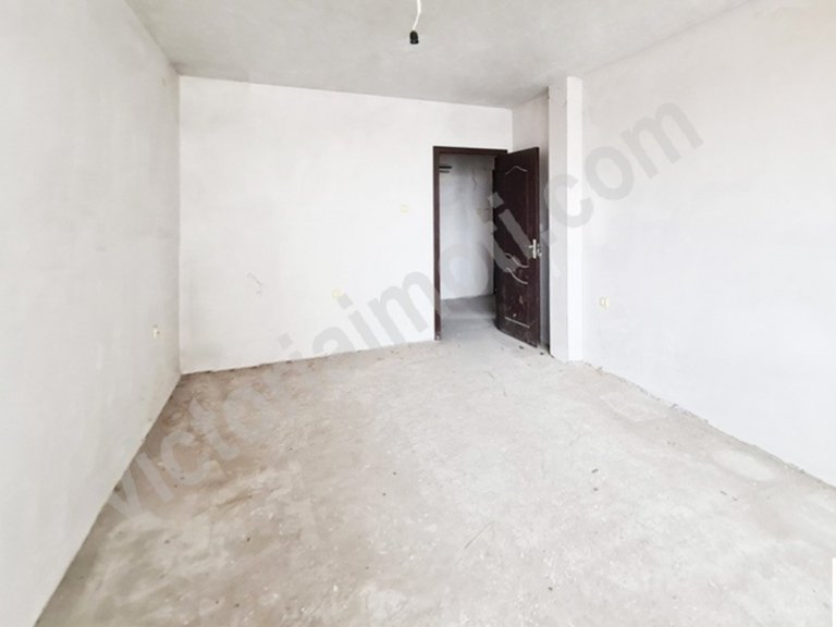 Тристаен апартамент за продажба Велико Търново Колю Фичето - Photo 2