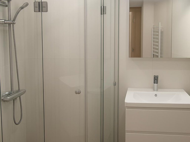 Двустаен апартамент дава под наем София Белите Брези - Photo 5