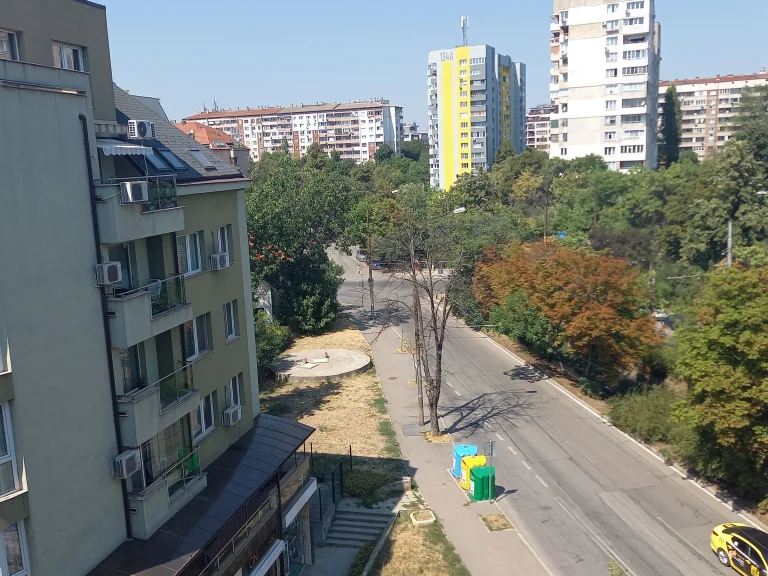 Двустаен апартамент дава под наем София Белите Брези
